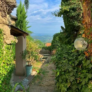Christine Hébergement de vacances Bonnieux